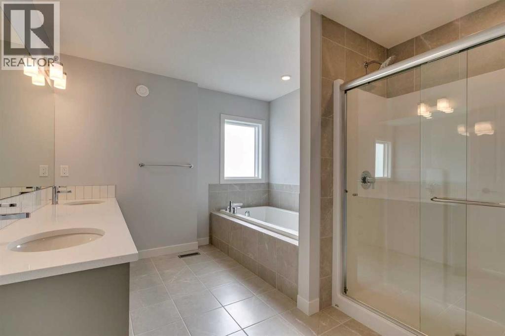31 Creekstone Green Sw, Calgary, Alberta  T0L 0X0 - Photo 34 - A2242618