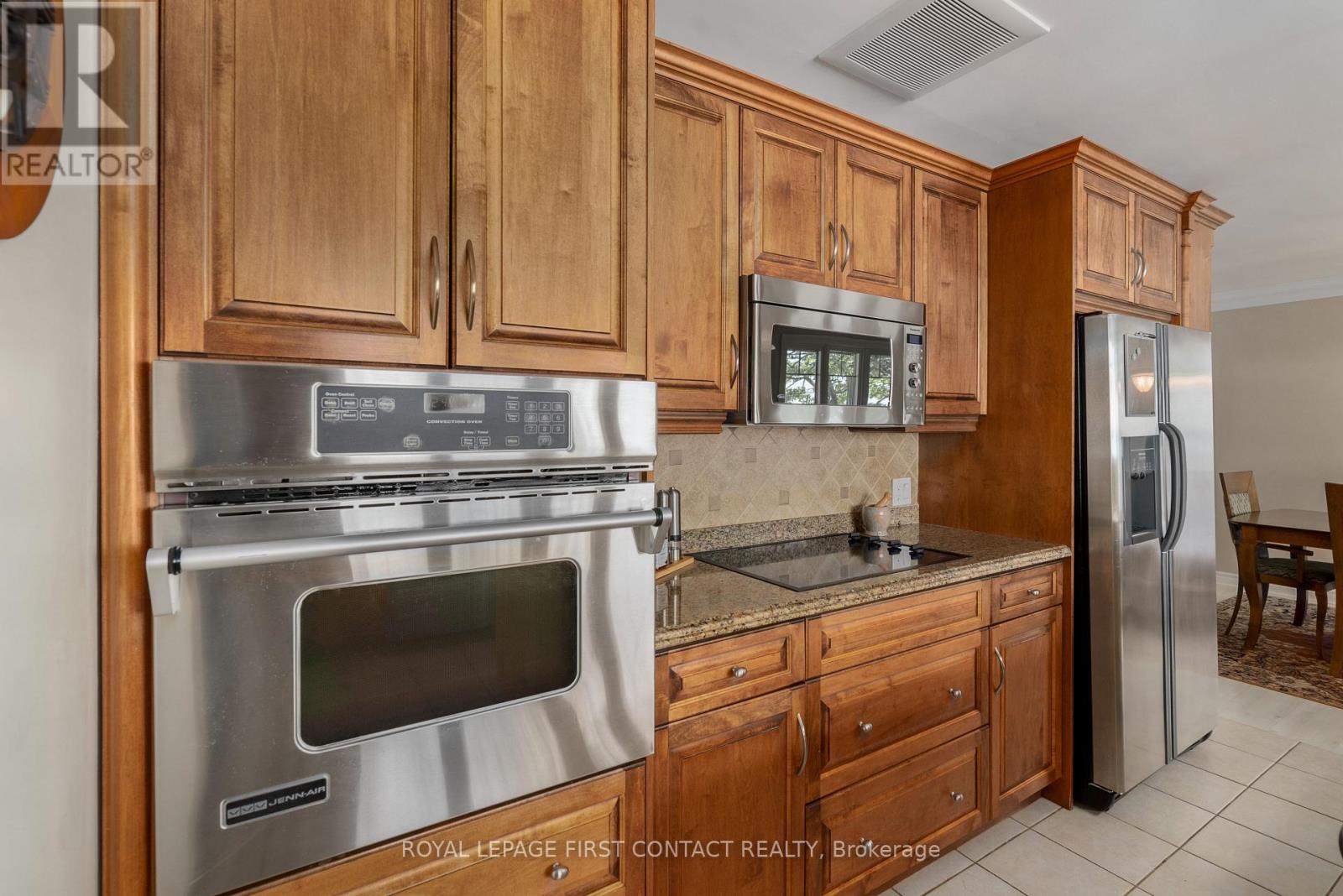 13 Georgina Drive, Oro-Medonte, Ontario  L4M 1E9 - Photo 16 - S12399638