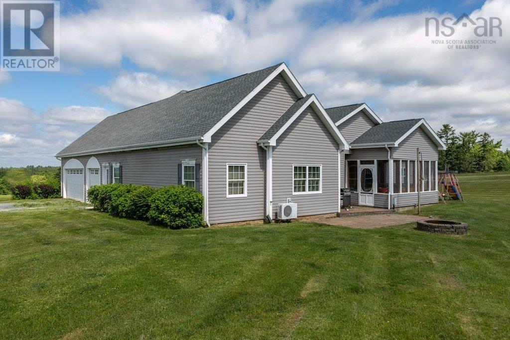 1578 Cooks Brook Road, Cooks Brook, Nova Scotia  B0N 2H0 - Photo 5 - 202525423