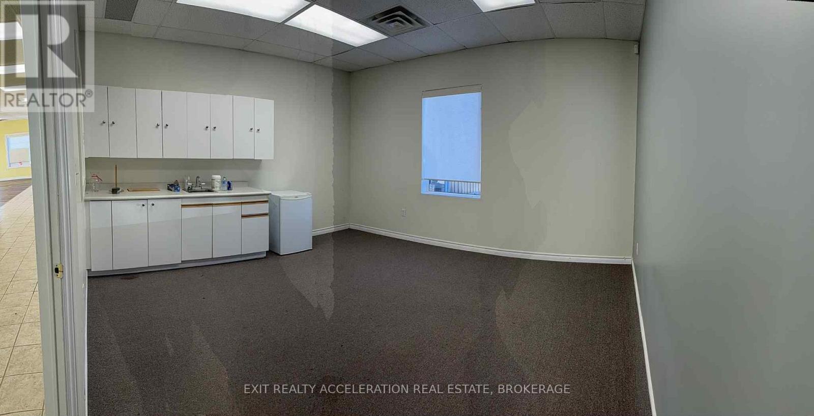7 Snow Road, Greater Napanee (Greater Napanee), Ontario  K7R 0A2 - Photo 11 - X12451879