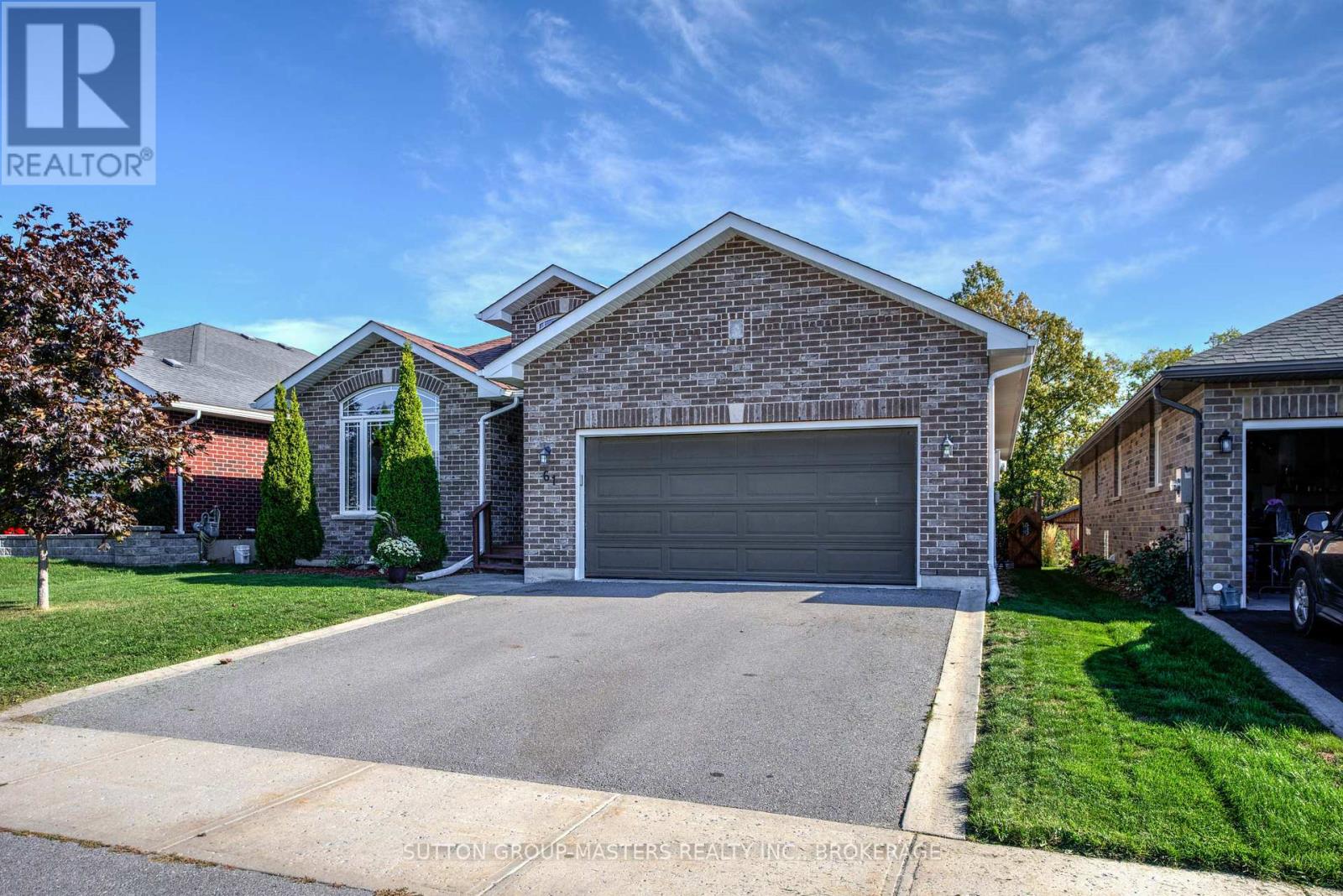 61 Hartwood Crescent, Greater Napanee, Ontario  K7R 0A8 - Photo 2 - X12451946