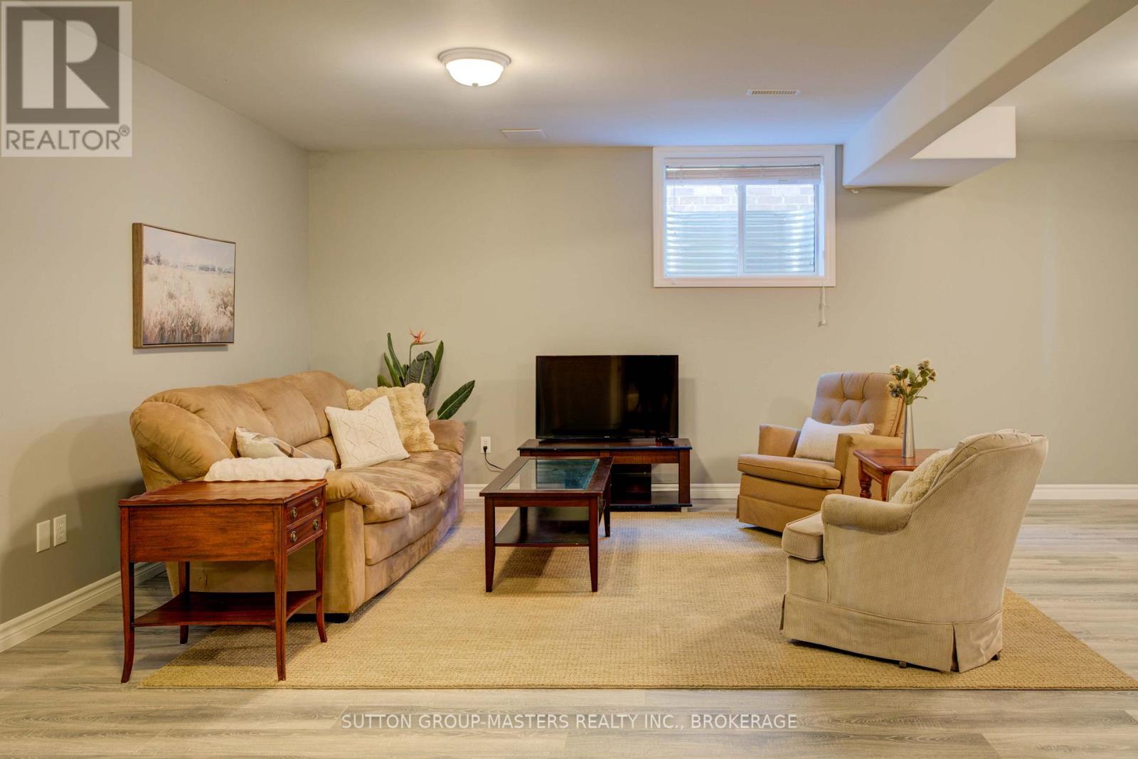 61 Hartwood Crescent, Greater Napanee, Ontario  K7R 0A8 - Photo 44 - X12451946