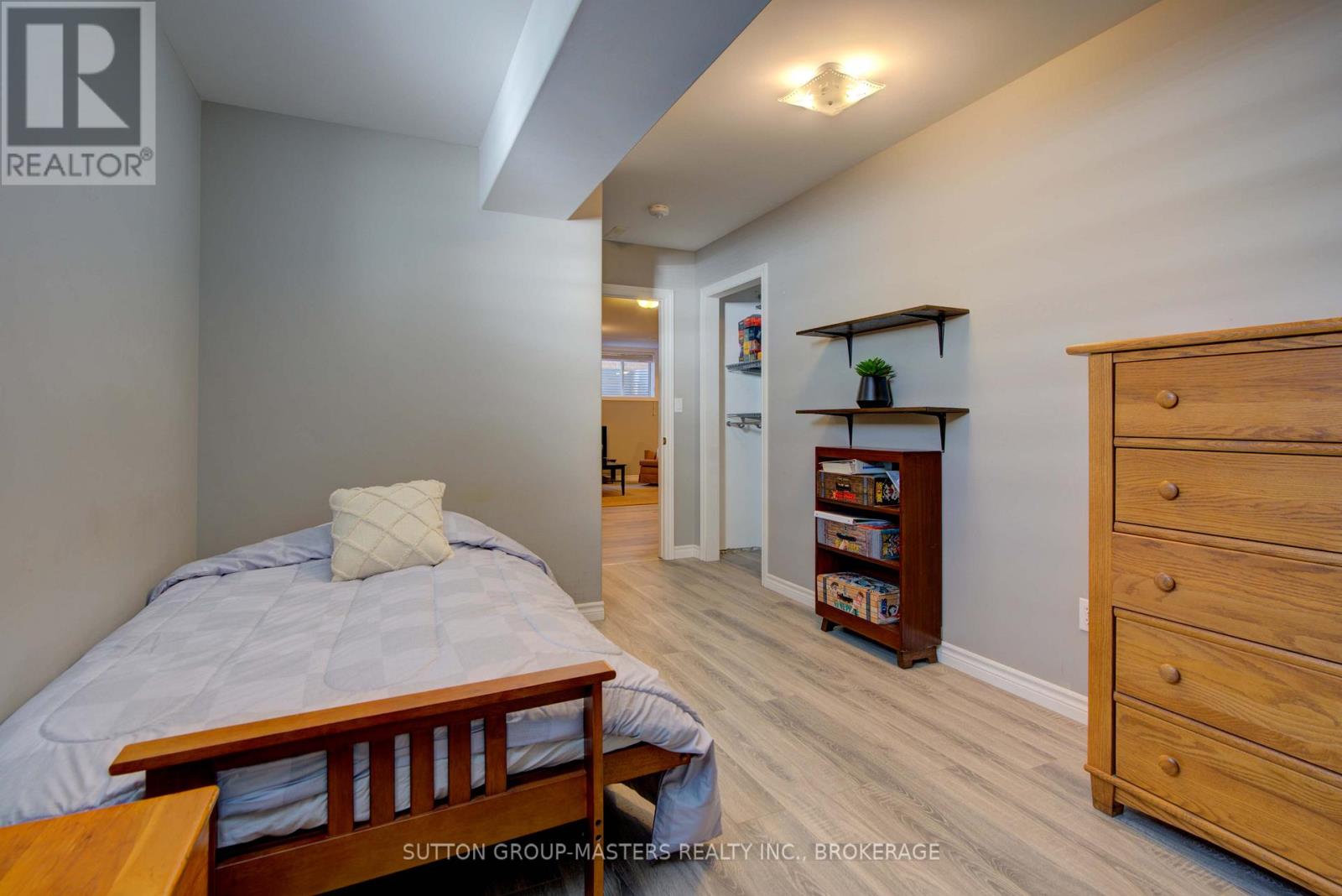 61 Hartwood Crescent, Greater Napanee, Ontario  K7R 0A8 - Photo 47 - X12451946