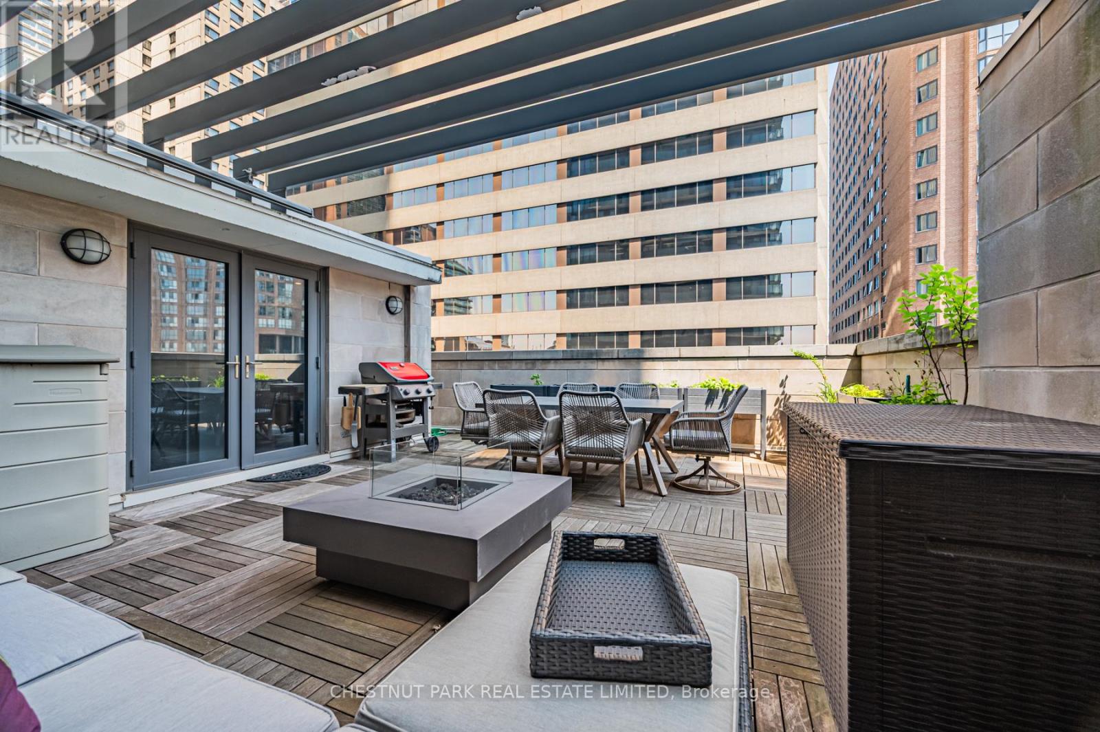 11 - 1074 Bay Street, Toronto, Ontario  M5S 0A3 - Photo 39 - C12262600
