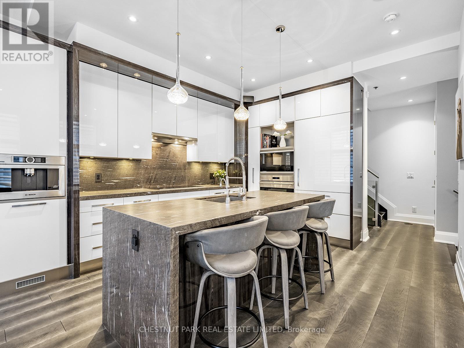 11 - 1074 Bay Street, Toronto, Ontario  M5S 0A3 - Photo 19 - C12262600