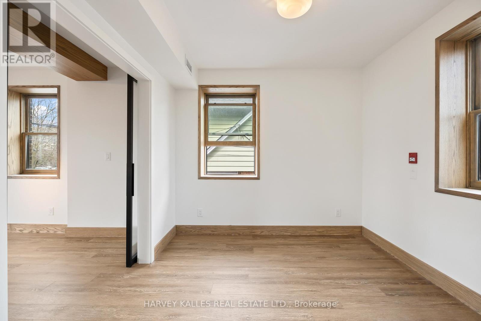 2 - 663 Greenwood Avenue, Toronto, Ontario  M4J 4B3 - Photo 17 - E12449147
