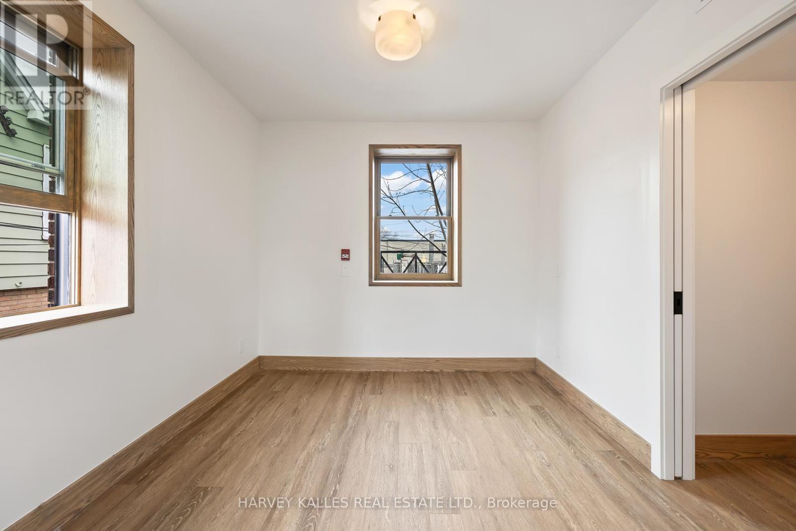 2 - 663 Greenwood Avenue, Toronto, Ontario  M4J 4B3 - Photo 16 - E12449147