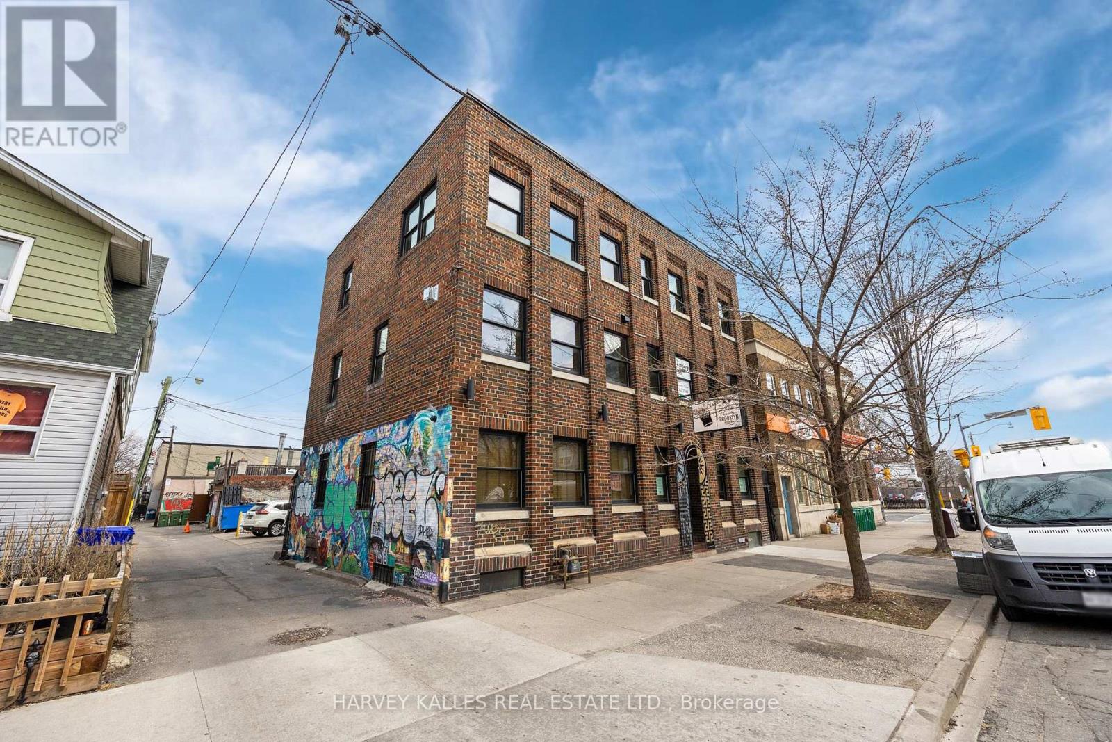 2 - 663 Greenwood Avenue, Toronto, Ontario  M4J 4B3 - Photo 25 - E12449147