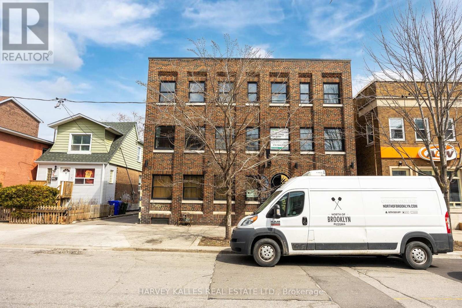 2 - 663 Greenwood Avenue, Toronto, Ontario  M4J 4B3 - Photo 28 - E12449147