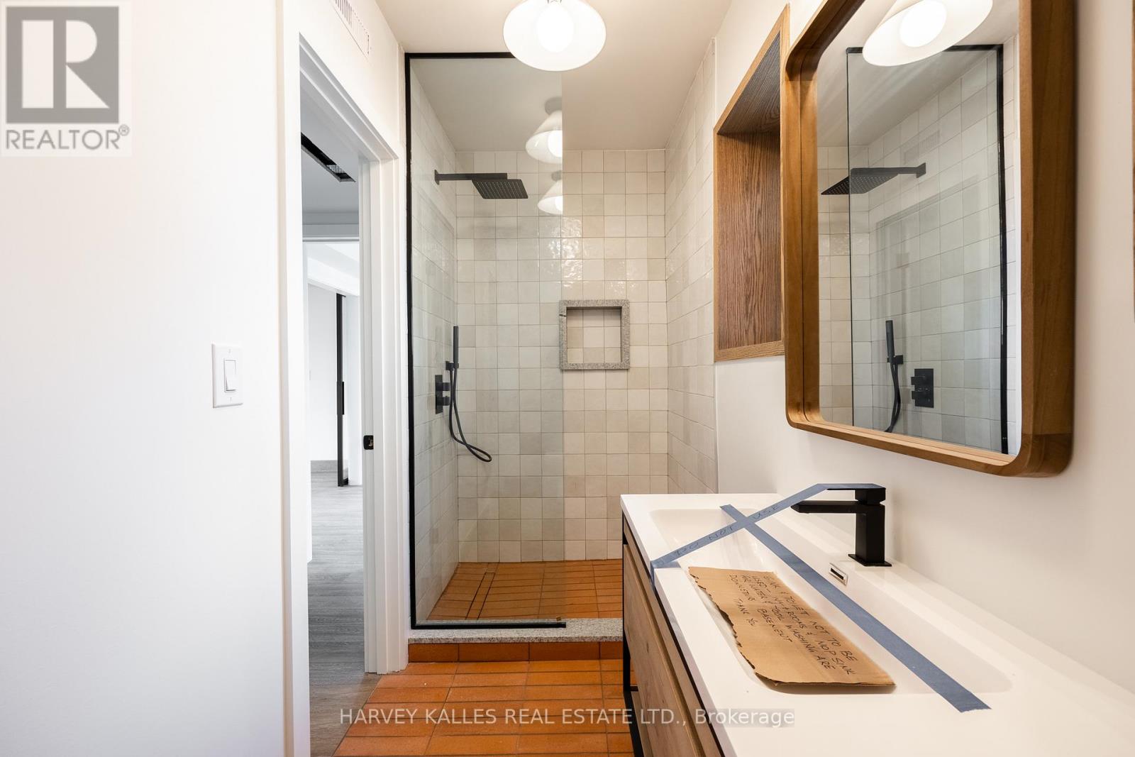 2 - 663 Greenwood Avenue, Toronto, Ontario  M4J 4B3 - Photo 23 - E12449147