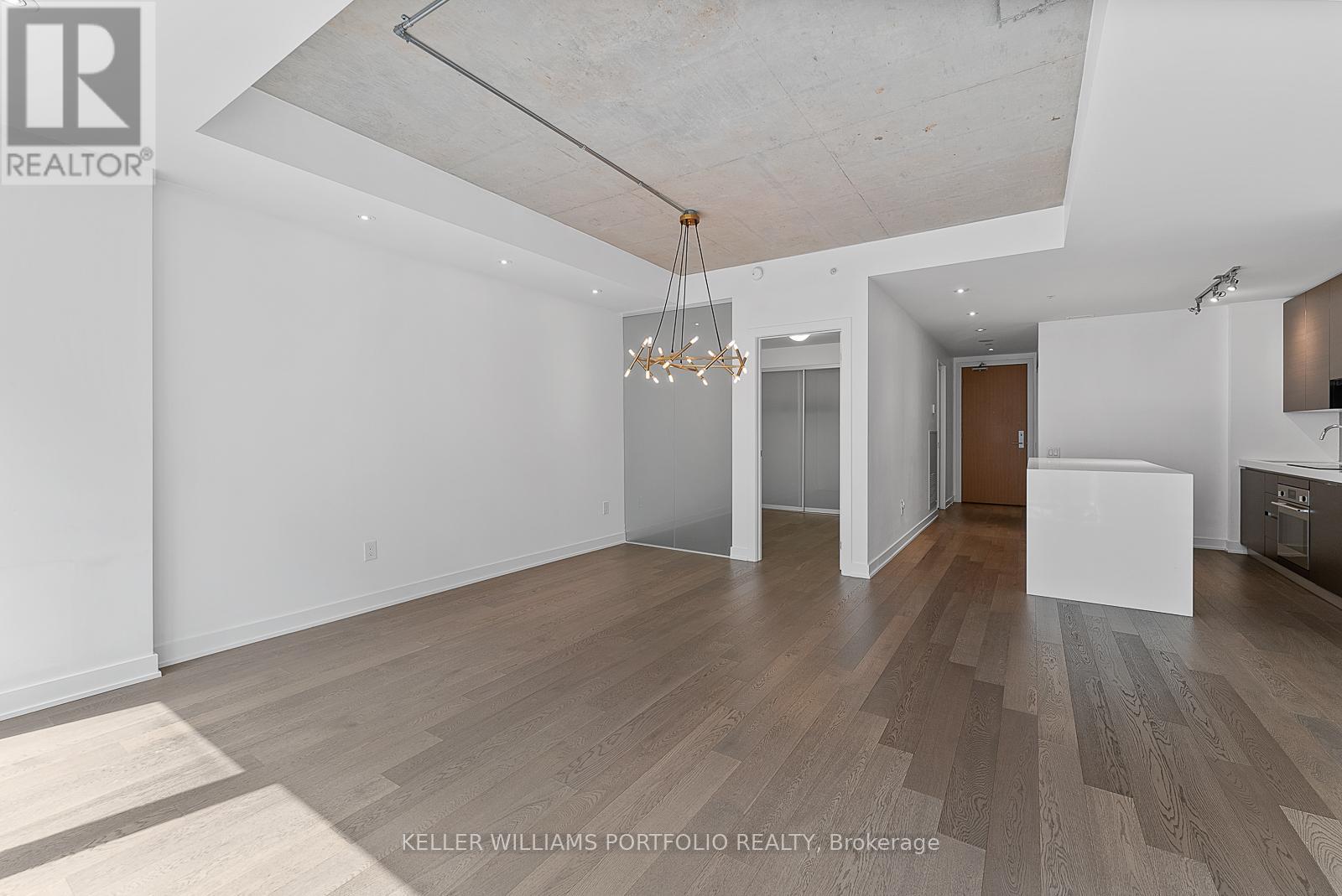 303 - 38 Stewart Street, Toronto, Ontario  M5V 0H1 - Photo 15 - C12451709