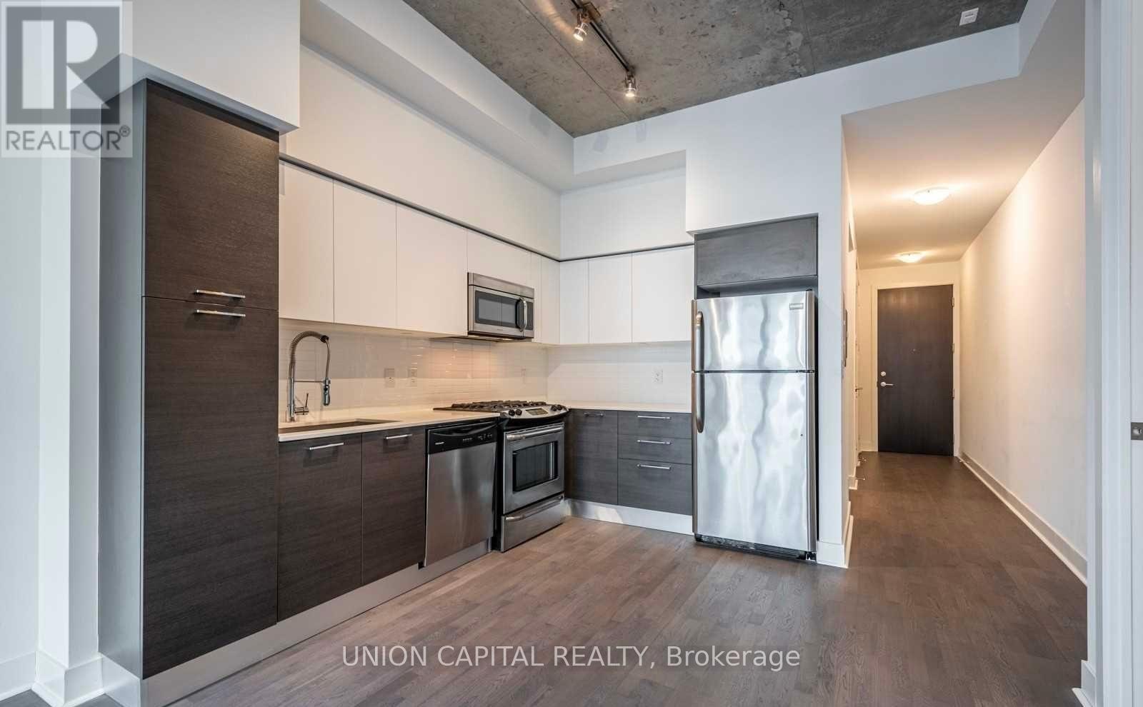 816 - 399 Adelaide Street W, Toronto, Ontario  M5V 1S1 - Photo 4 - C12451721
