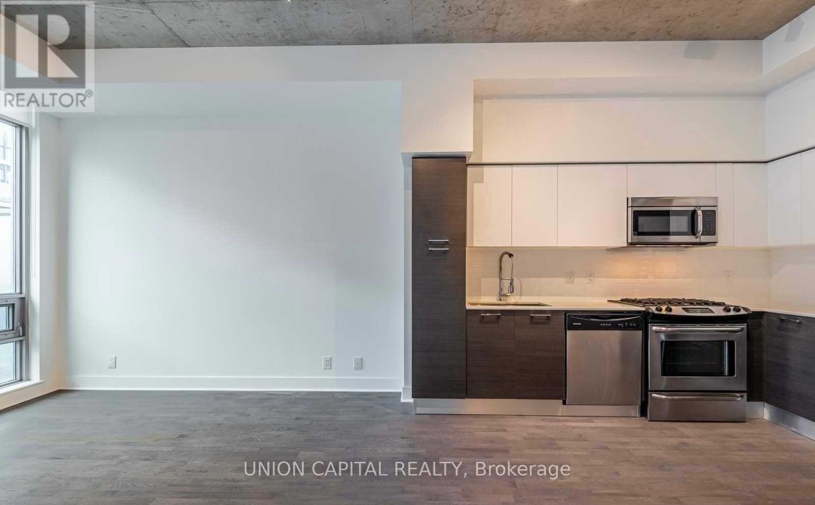 816 - 399 Adelaide Street W, Toronto, Ontario  M5V 1S1 - Photo 6 - C12451721