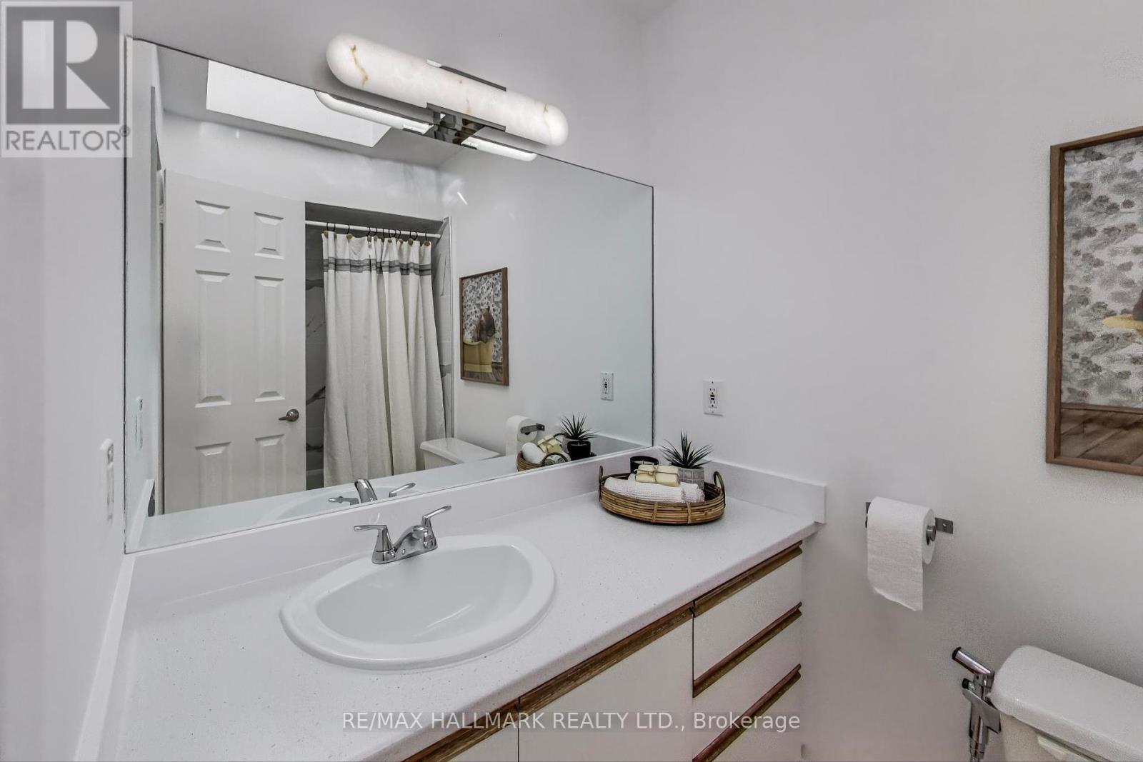 88 Poulett Street, Toronto, Ontario  M5A 1Z5 - Photo 17 - C12451728
