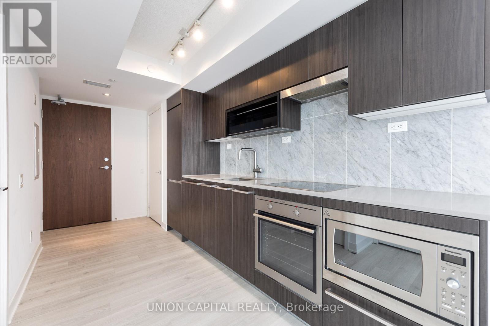 603 - 80 Queens Wharf Road, Toronto, Ontario  M5V 0J3 - Photo 5 - C12451731