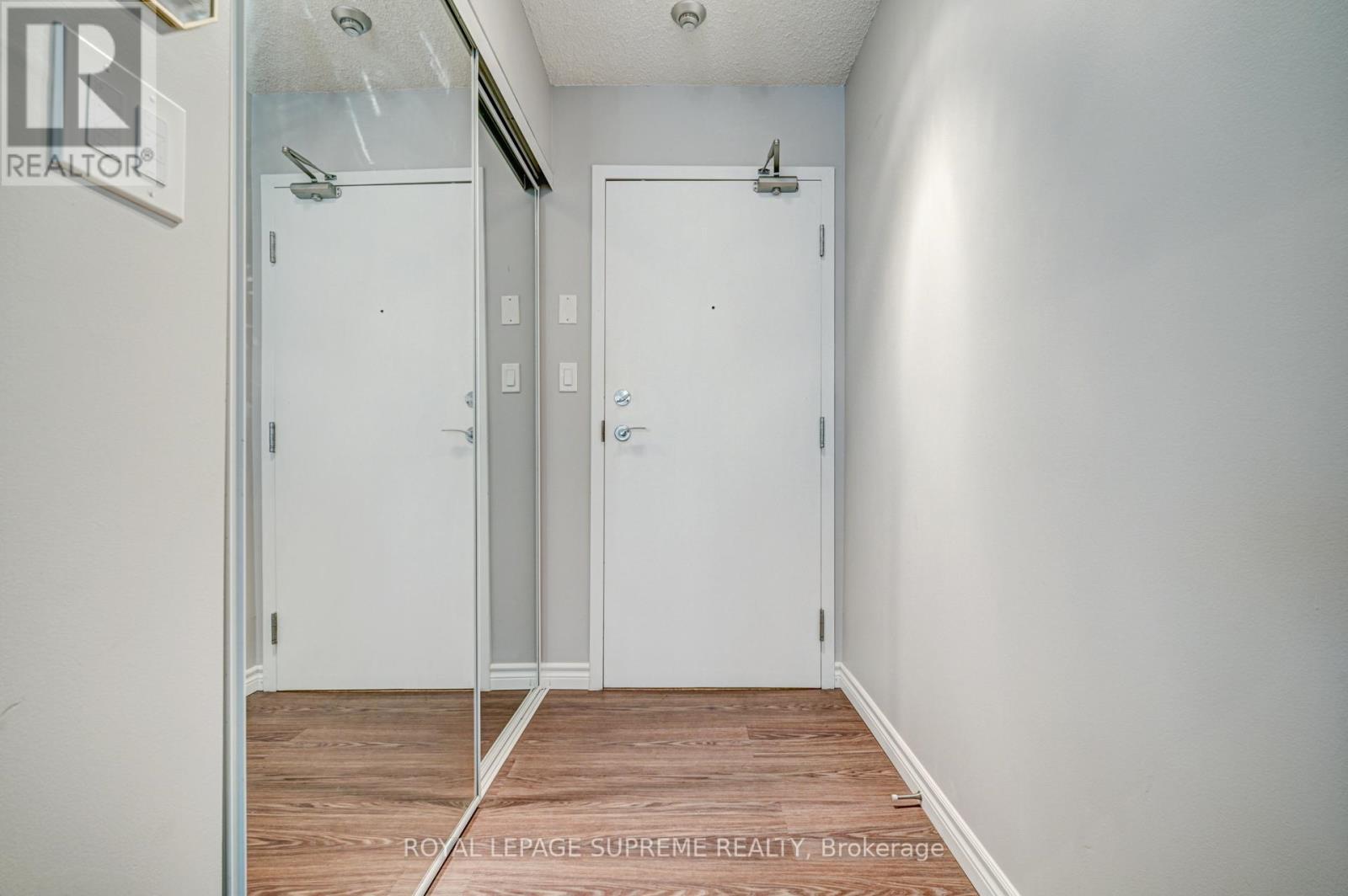 716 - 230 King Street E, Toronto, Ontario  M5A 1K5 - Photo 5 - C12451738