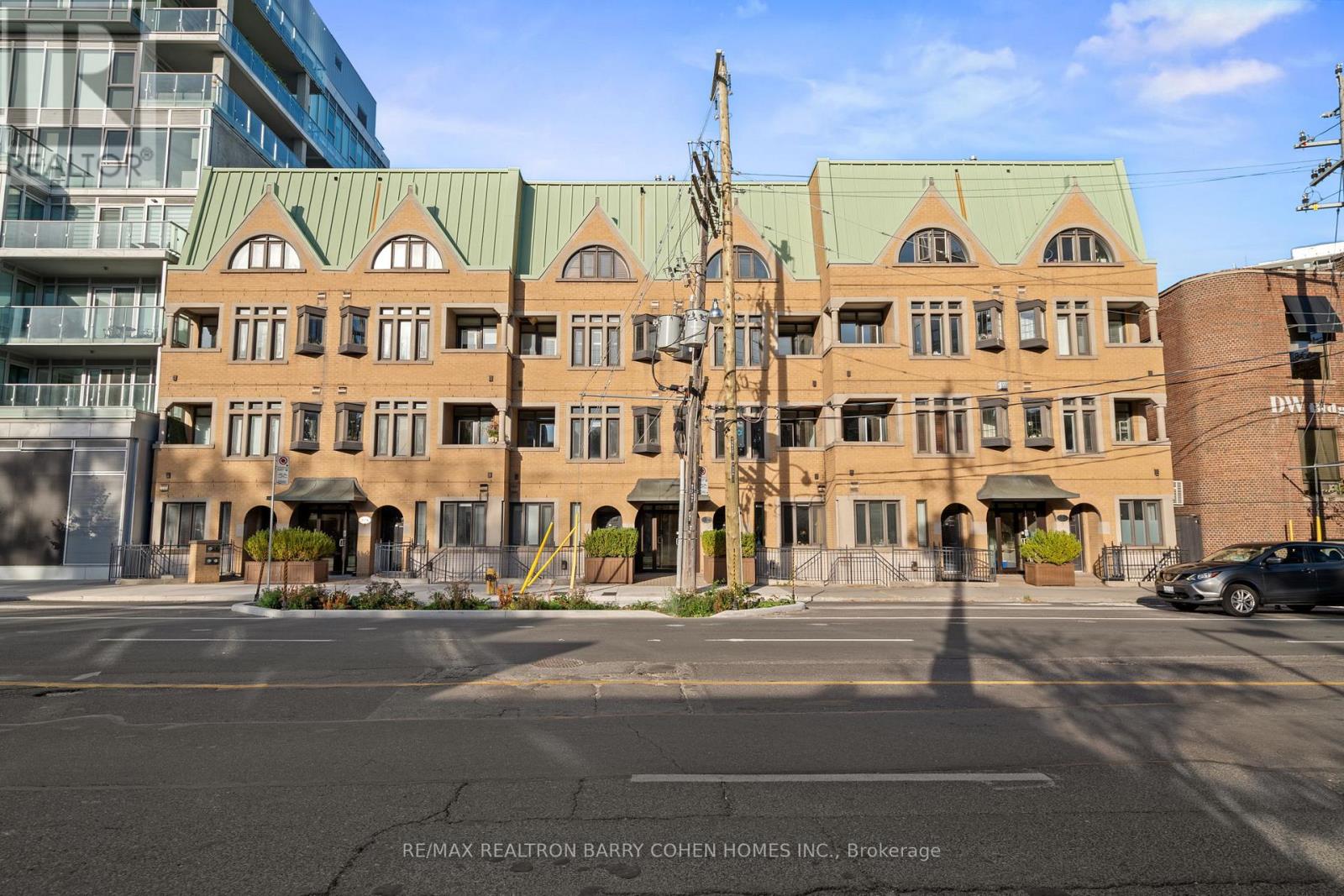 201 - 336 DAVENPORT ROAD, Toronto, Ontario