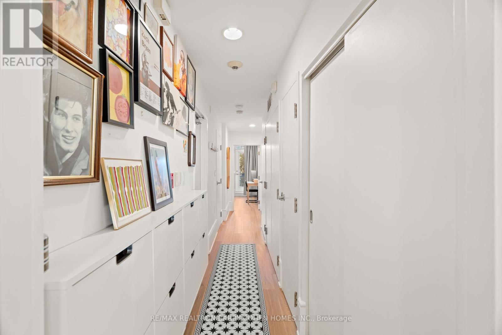 201 - 336 Davenport Road, Toronto, Ontario  M5R 1K6 - Photo 2 - C12451784