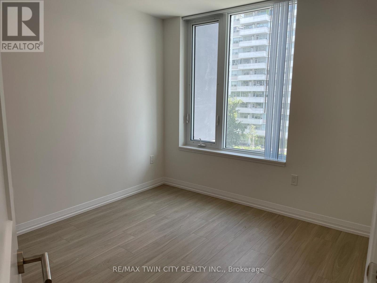 512 - 50 Dunfield Avenue, Toronto, Ontario  M4S 3A4 - Photo 11 - C12451792