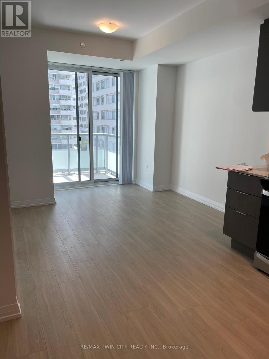 512 - 50 Dunfield Avenue, Toronto, Ontario  M4S 3A4 - Photo 3 - C12451792
