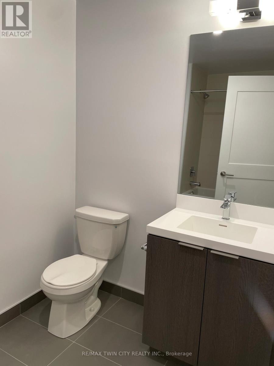 512 - 50 Dunfield Avenue, Toronto, Ontario  M4S 3A4 - Photo 9 - C12451792