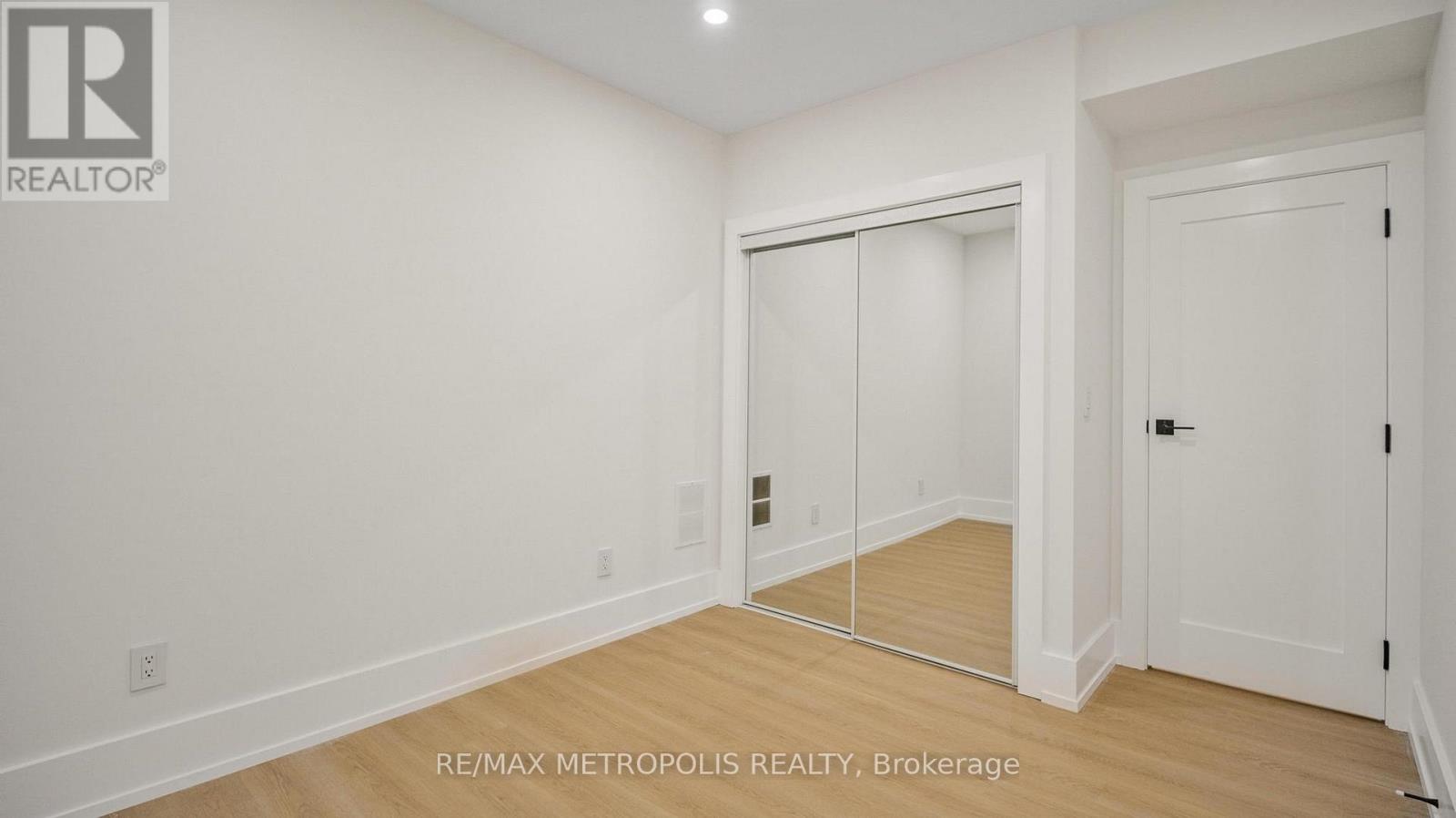 39 Kenworthy Avenue, Toronto, Ontario  M1L 3B1 - Photo 45 - E12451737