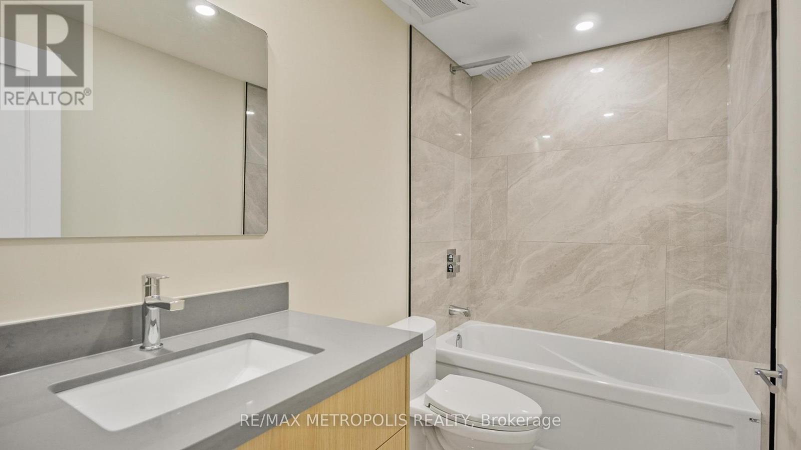 39 Kenworthy Avenue, Toronto, Ontario  M1L 3B1 - Photo 46 - E12451737