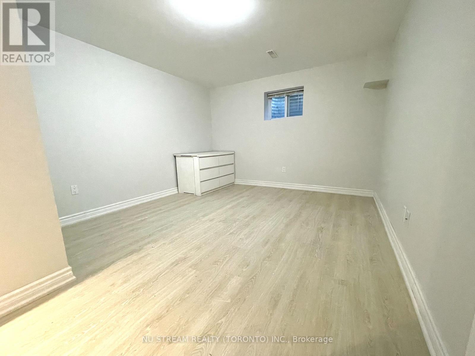 Bsmt - 28 Bushcroft Grove, Toronto, Ontario  M1S 3V9 - Photo 5 - E12451770