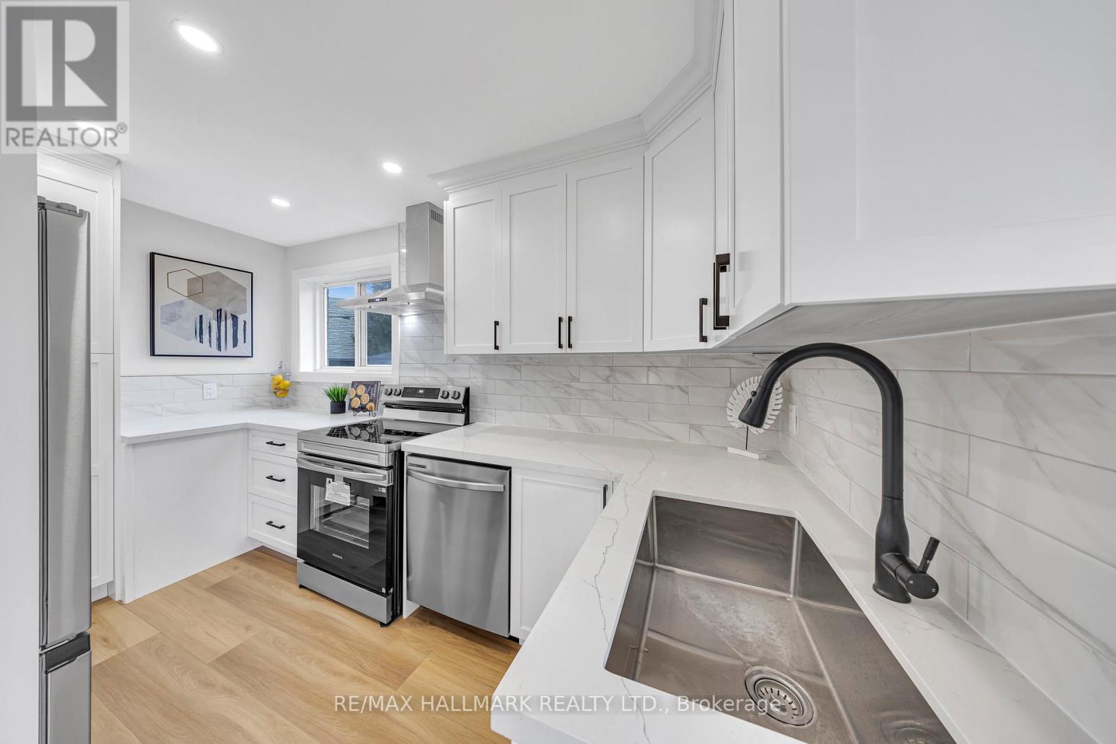 28 Huddleston Court, Toronto, Ontario  M1L 4L2 - Photo 14 - E12451780