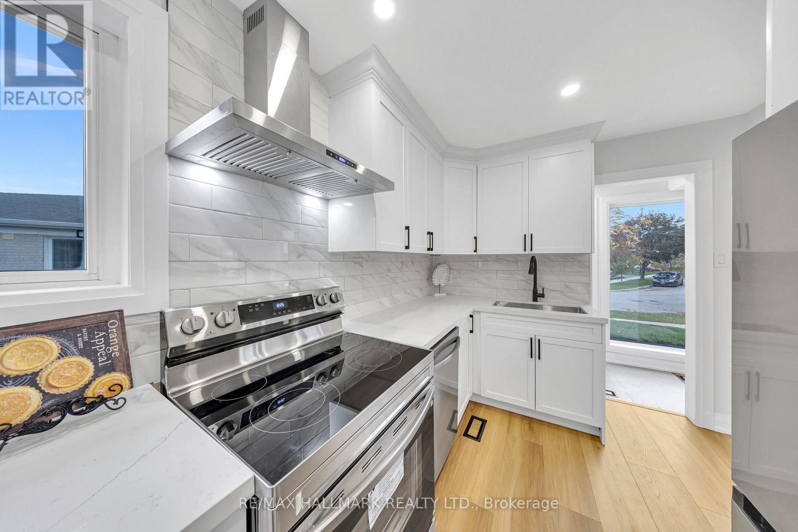 28 Huddleston Court, Toronto, Ontario  M1L 4L2 - Photo 16 - E12451780