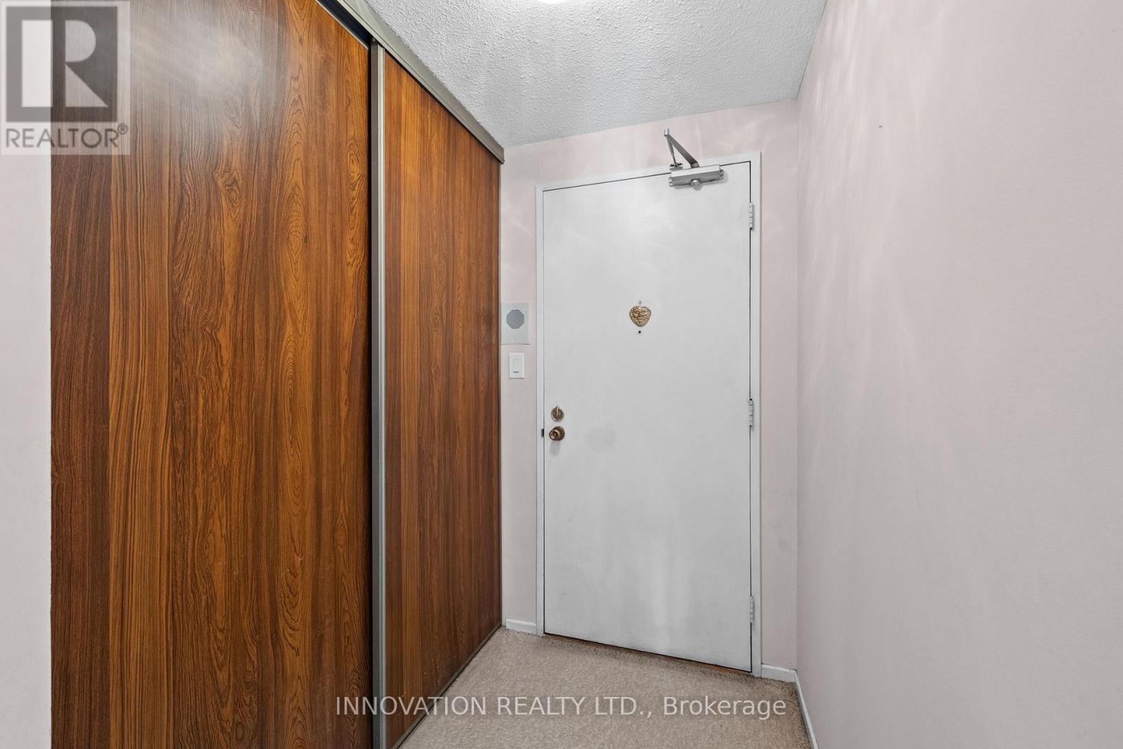 1905 - 1171 Ambleside Drive, Ottawa, Ontario  K2B 8E1 - Photo 4 - X12451928