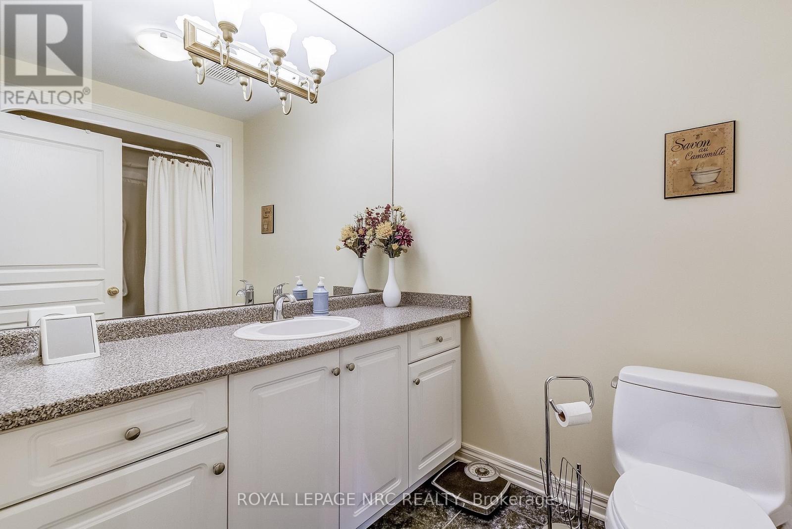 15 Shaws Lane, Niagara-On-The-Lake, Ontario  L0S 1J0 - Photo 32 - X12451851