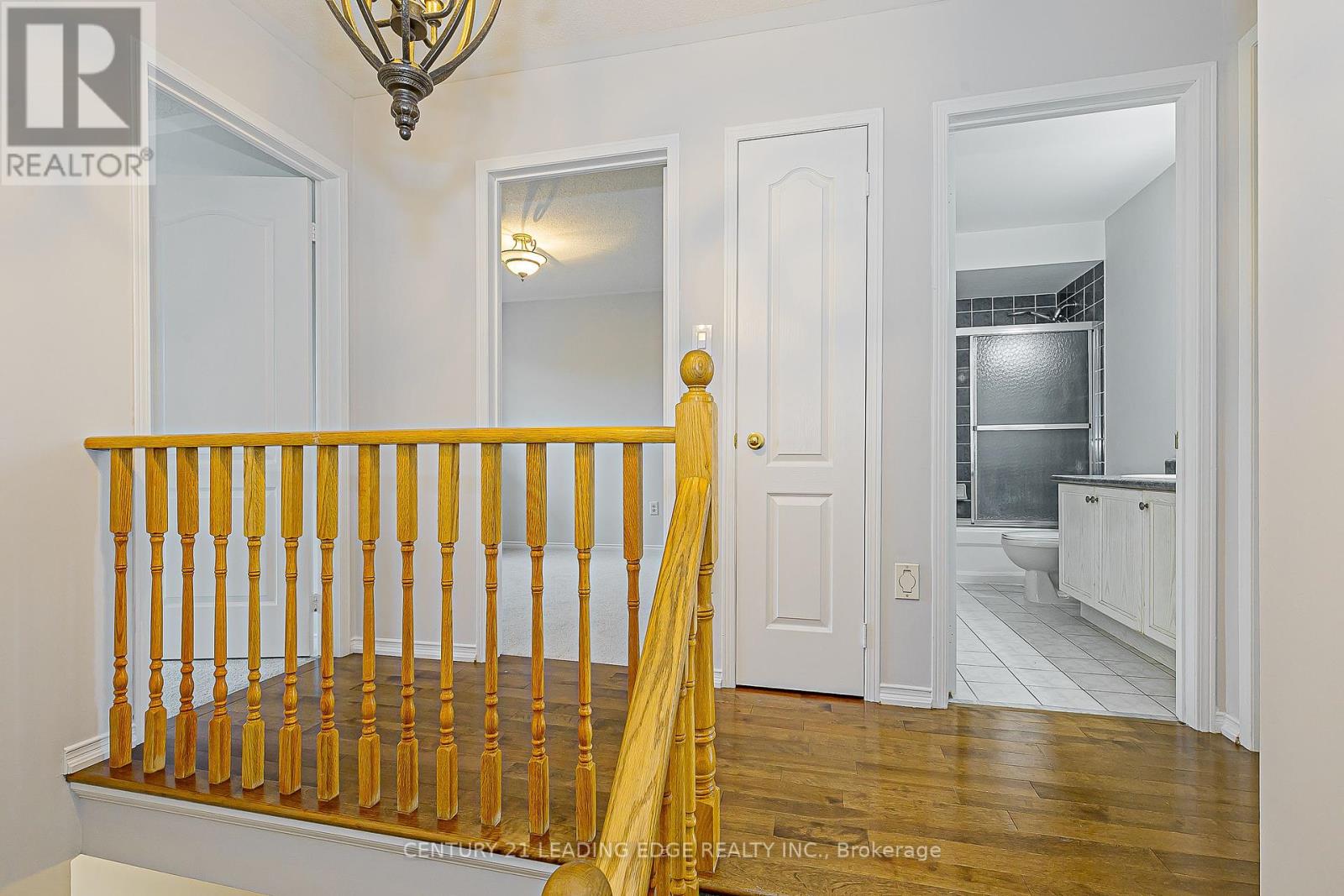 21 Lilly Mckeowan Crescent, East Gwillimbury (Mt Albert), Ontario  L0G 1M0 - Photo 22 - N12451736