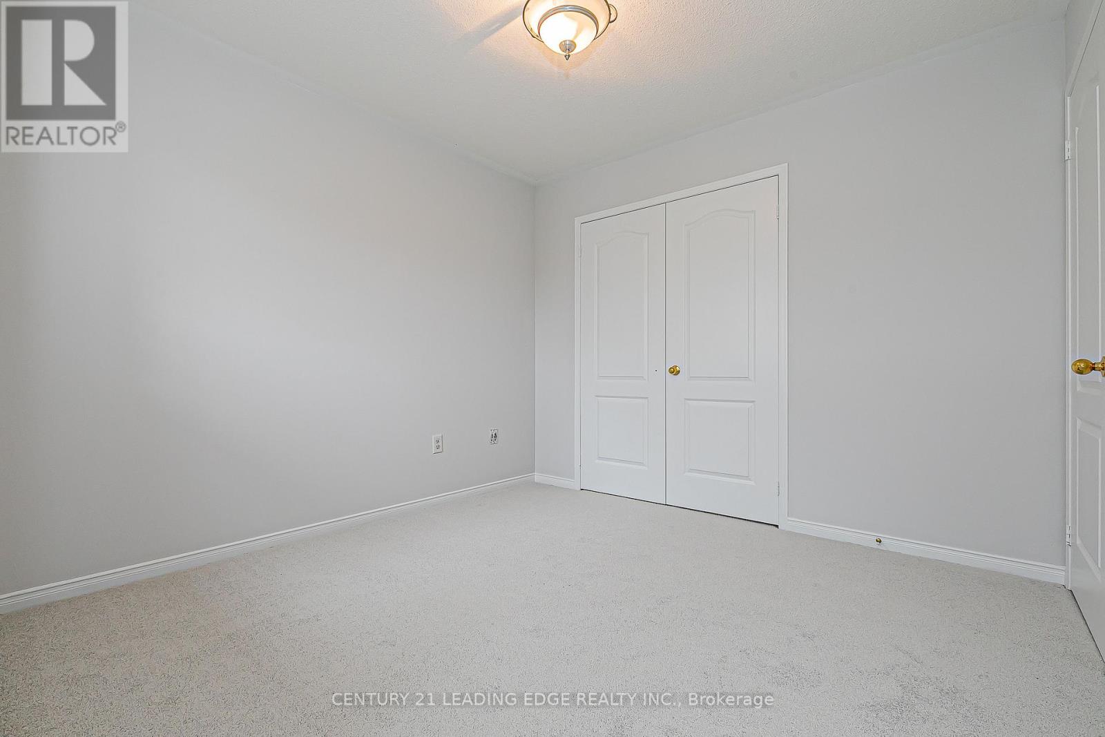 21 Lilly Mckeowan Crescent, East Gwillimbury (Mt Albert), Ontario  L0G 1M0 - Photo 31 - N12451736