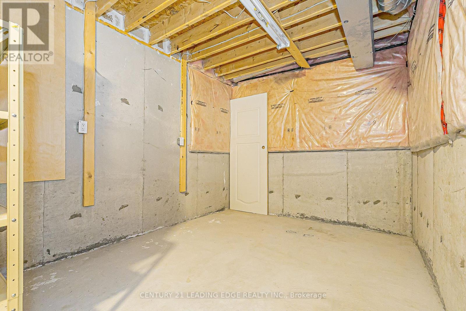 21 Lilly Mckeowan Crescent, East Gwillimbury (Mt Albert), Ontario  L0G 1M0 - Photo 40 - N12451736