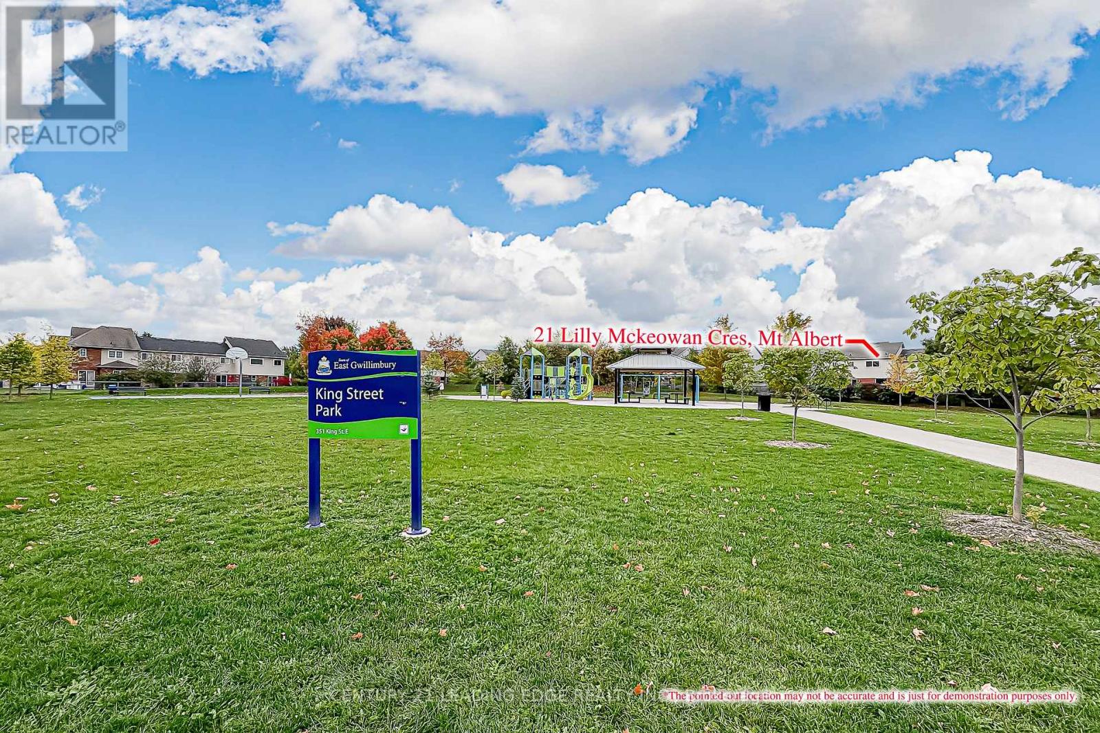 21 Lilly Mckeowan Crescent, East Gwillimbury (Mt Albert), Ontario  L0G 1M0 - Photo 50 - N12451736
