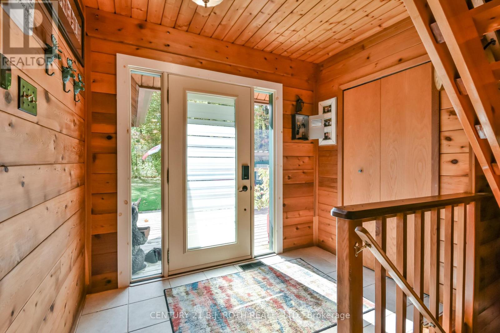 30 David Drive, Adjala-Tosorontio, Ontario  L0M 1M0 - Photo 4 - N12451740