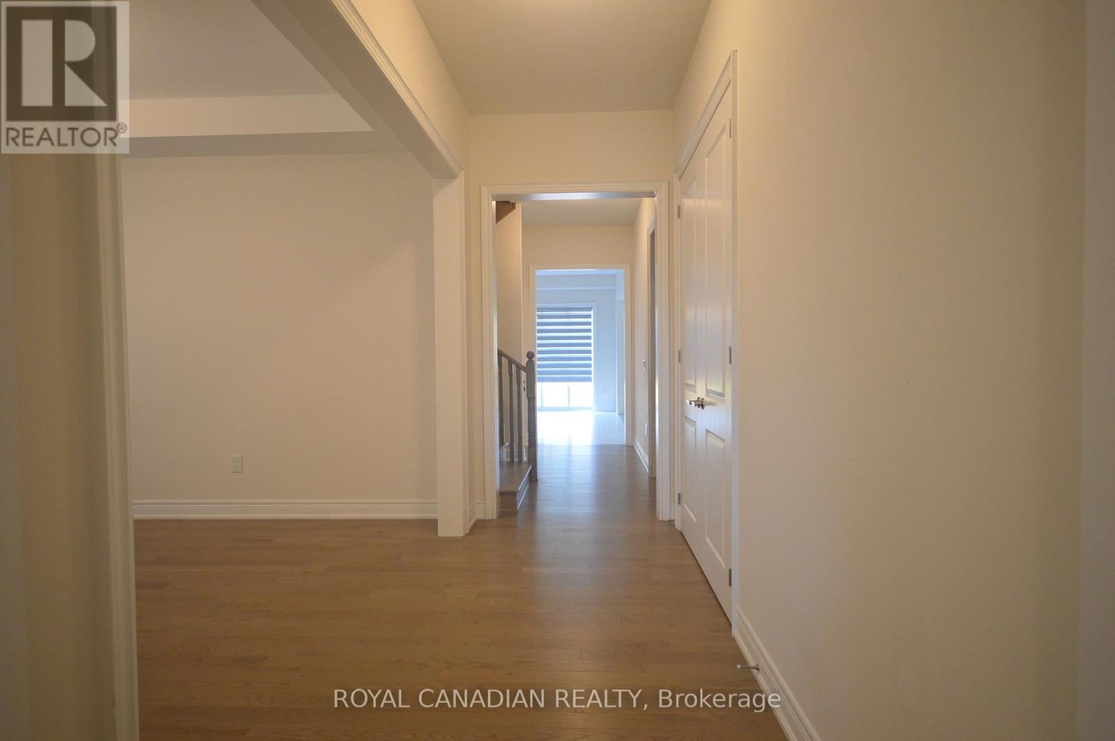 81 Settlers Crescent, Bradford West Gwillimbury, Ontario  L3Z 4N3 - Photo 24 - N12451743