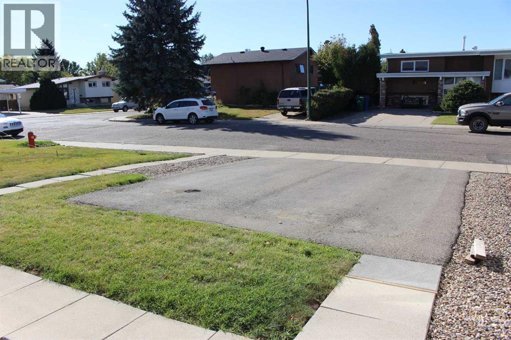 2409 17 Street N, Lethbridge, Alberta  T1H 4P8 - Photo 29 - A2262846