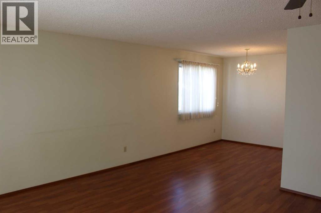 2409 17 Street N, Lethbridge, Alberta  T1H 4P8 - Photo 7 - A2262846