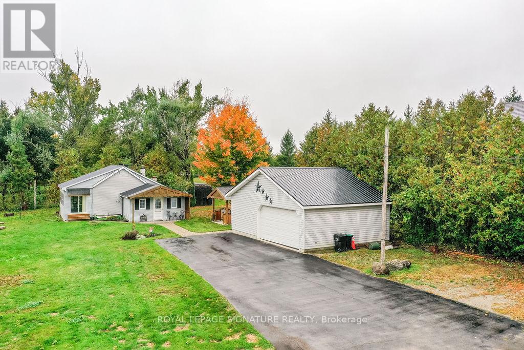 4306 Wainman Line, Severn (Bass Lake), Ontario  L3V 7C4 - Photo 1 - S12451764
