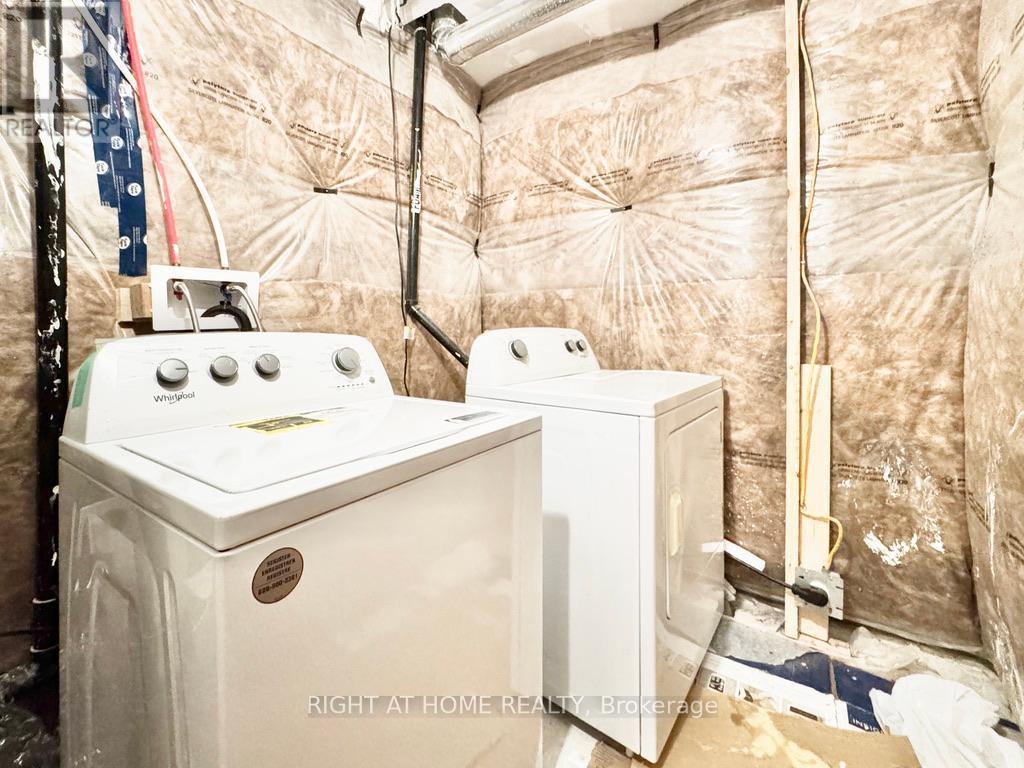 Basement - 106 Durham Avenue, Barrie, Ontario  L9J 0L8 - Photo 6 - S12451785
