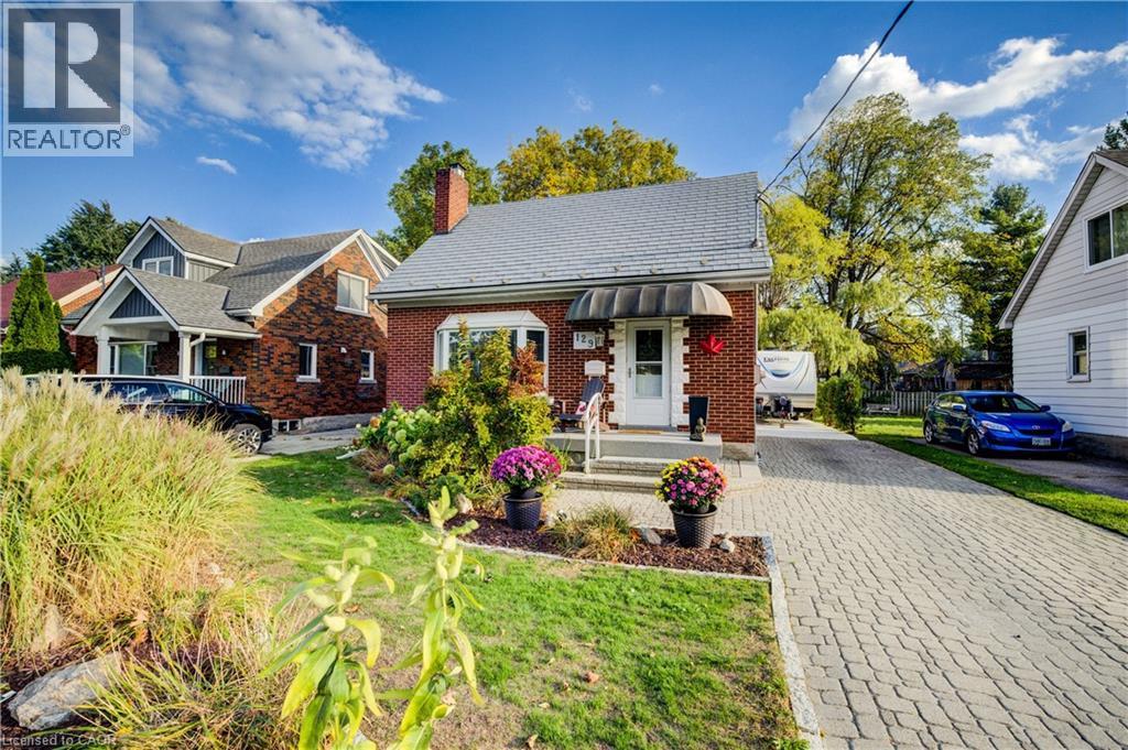 129 Talbot Street, Kitchener, Ontario  N2M 2B2 - Photo 1 - 40773440