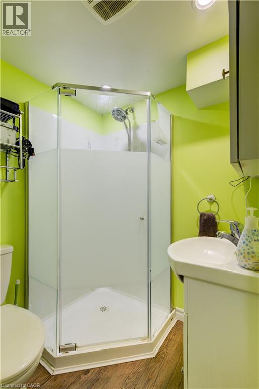 129 Talbot Street, Kitchener, Ontario  N2M 2B2 - Photo 30 - 40773440