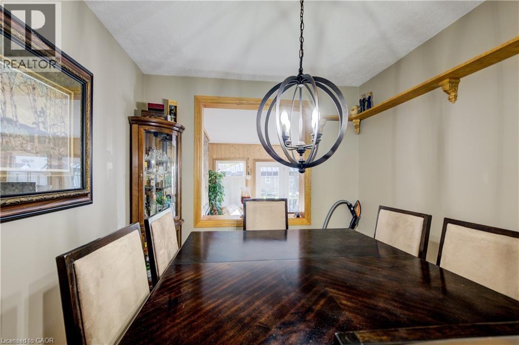 129 Talbot Street, Kitchener, Ontario  N2M 2B2 - Photo 21 - 40773440