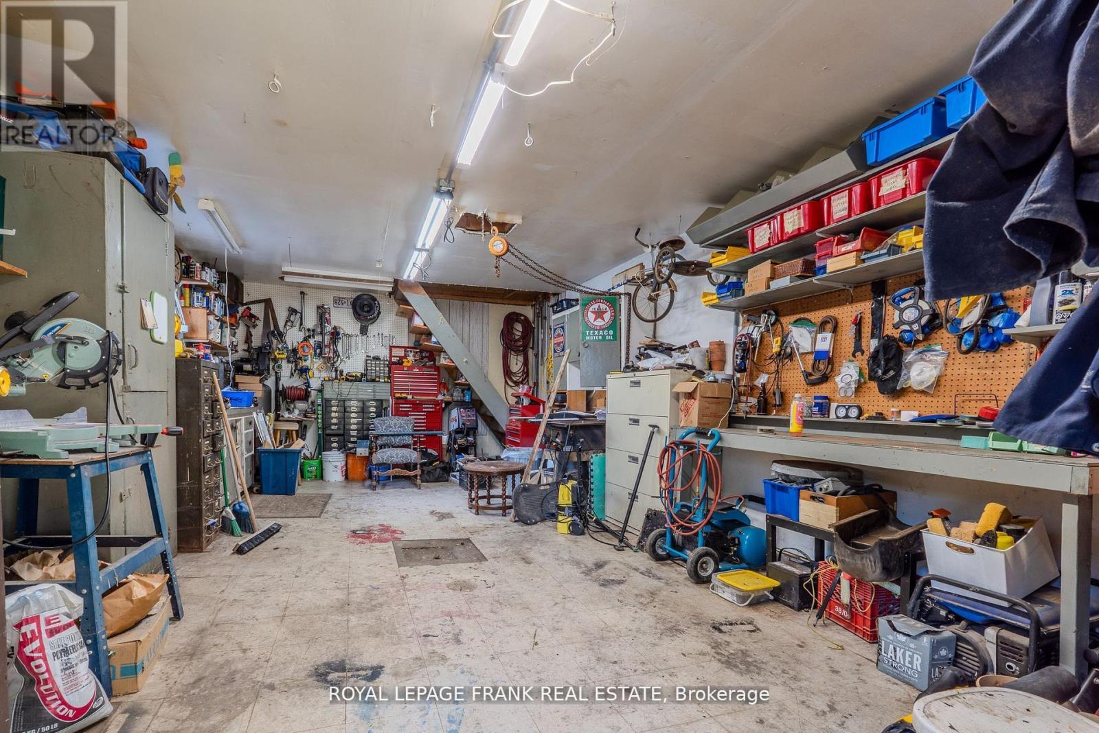 2304 Old Norwood Road, Otonabee-South Monaghan, Ontario  K9J 0G6 - Photo 45 - X12451826