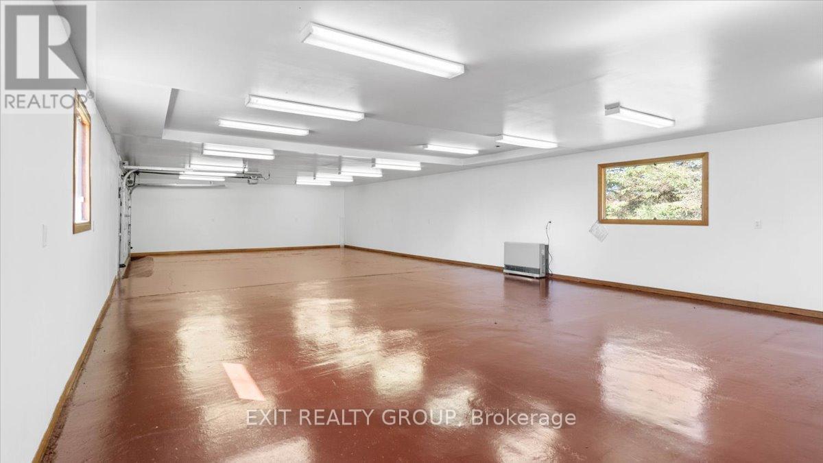 654 Fish And Game Club Road, Quinte West (Sidney Ward), Ontario  K0K 2C0 - Photo 29 - X12451844