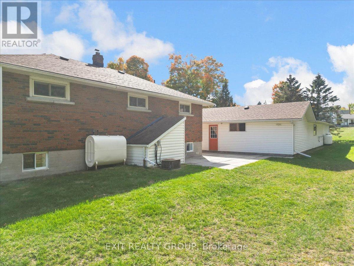 654 Fish And Game Club Road, Quinte West (Sidney Ward), Ontario  K0K 2C0 - Photo 31 - X12451844