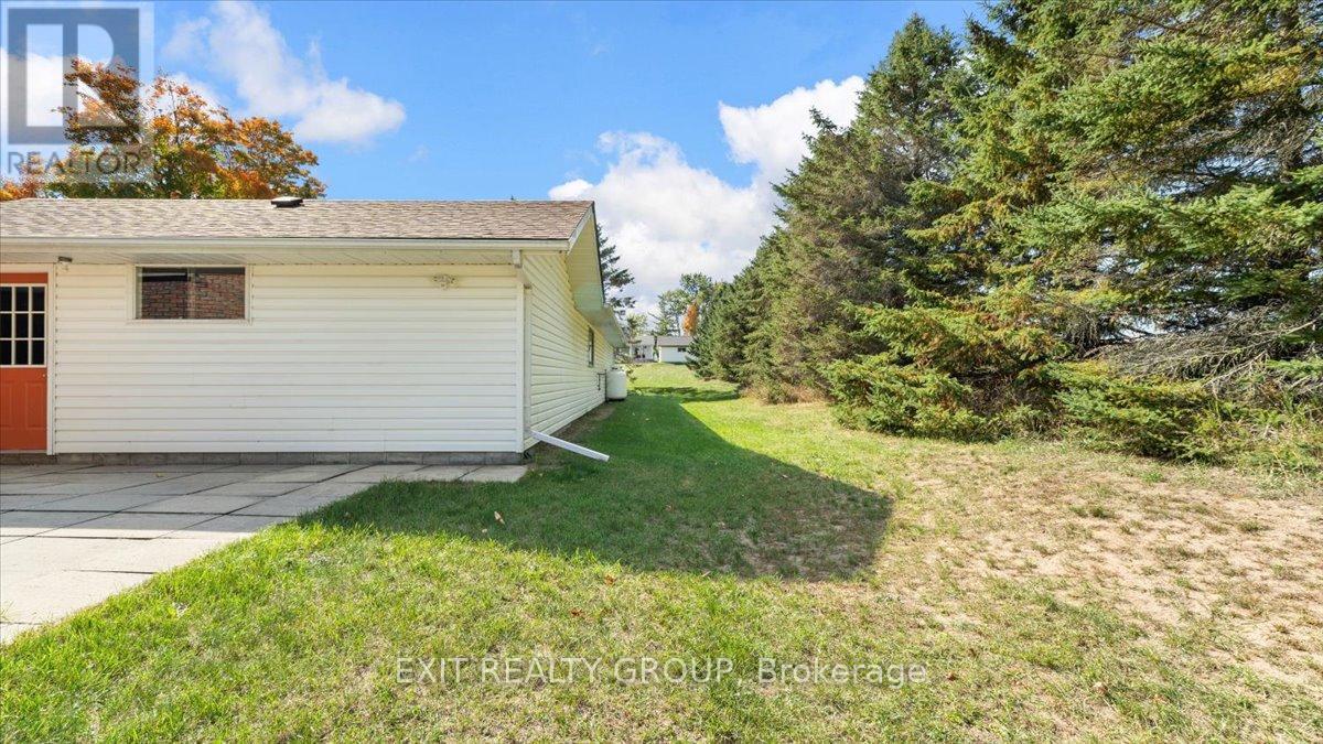 654 Fish And Game Club Road, Quinte West (Sidney Ward), Ontario  K0K 2C0 - Photo 32 - X12451844