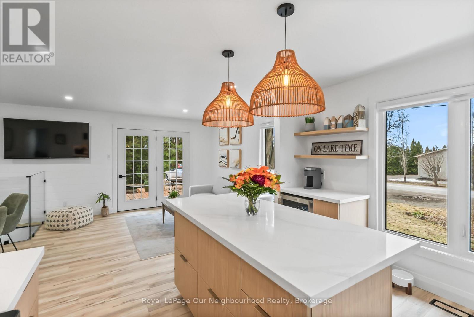 194 Snug Harbour Road, Kawartha Lakes, Ontario  K9V 4R6 - Photo 16 - X12451902